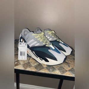 Yeezy 700 Wave Runner